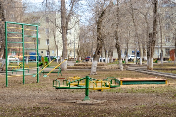 Shutterstock 632908457.