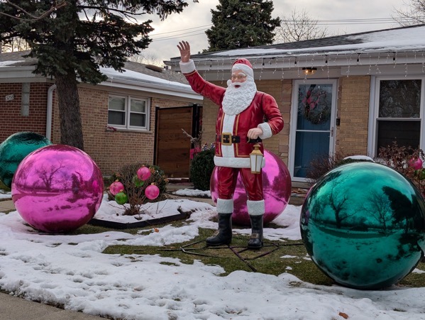 PXL 20251210 204821259.